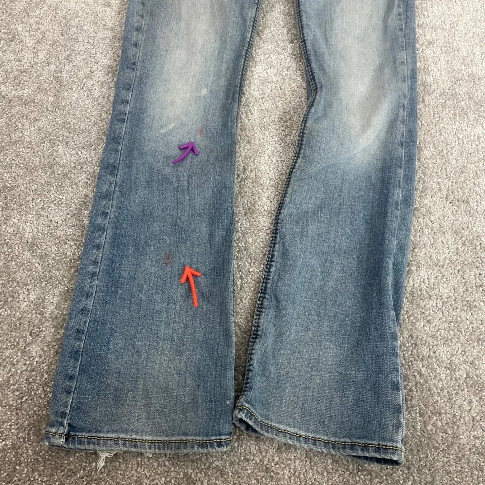 Silver Jeans visible pink